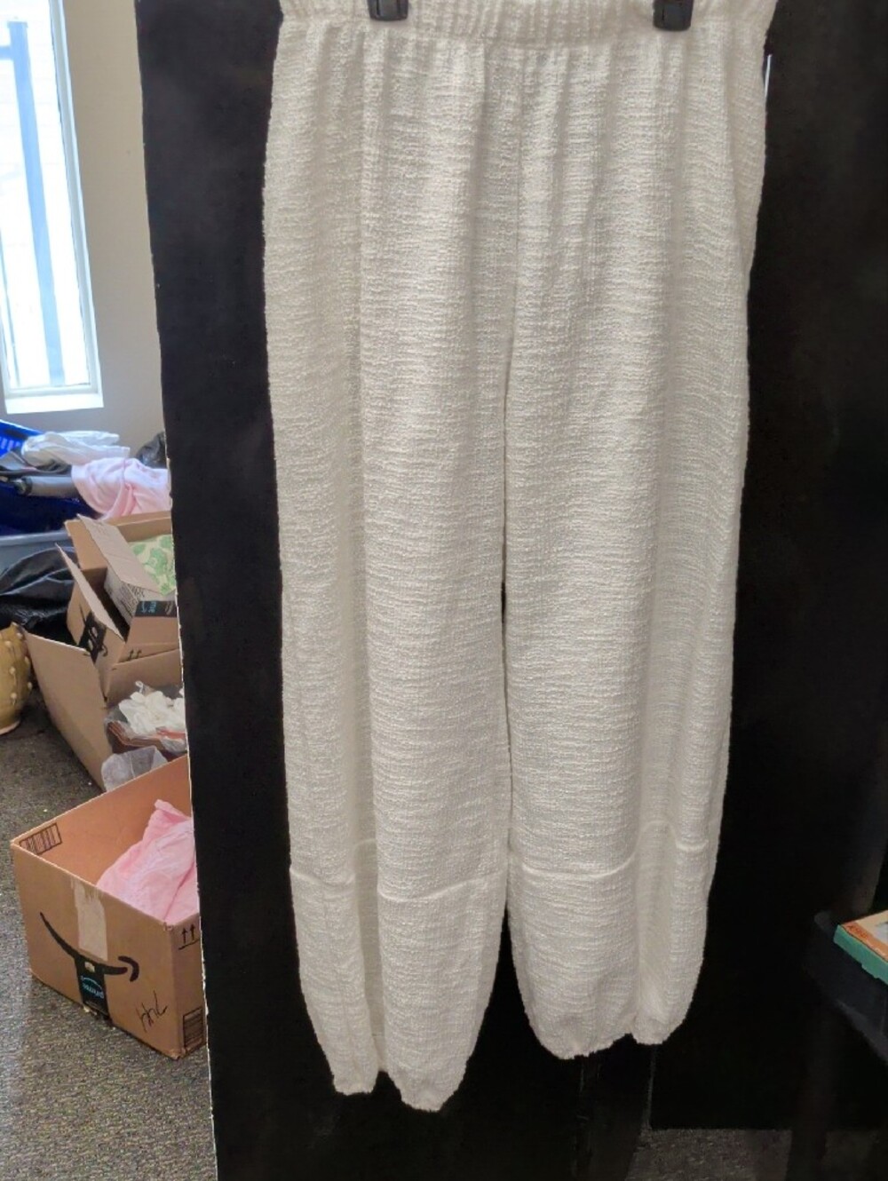 Cream Knit Cropped Top & Jogger Set - Picture 6 of 10